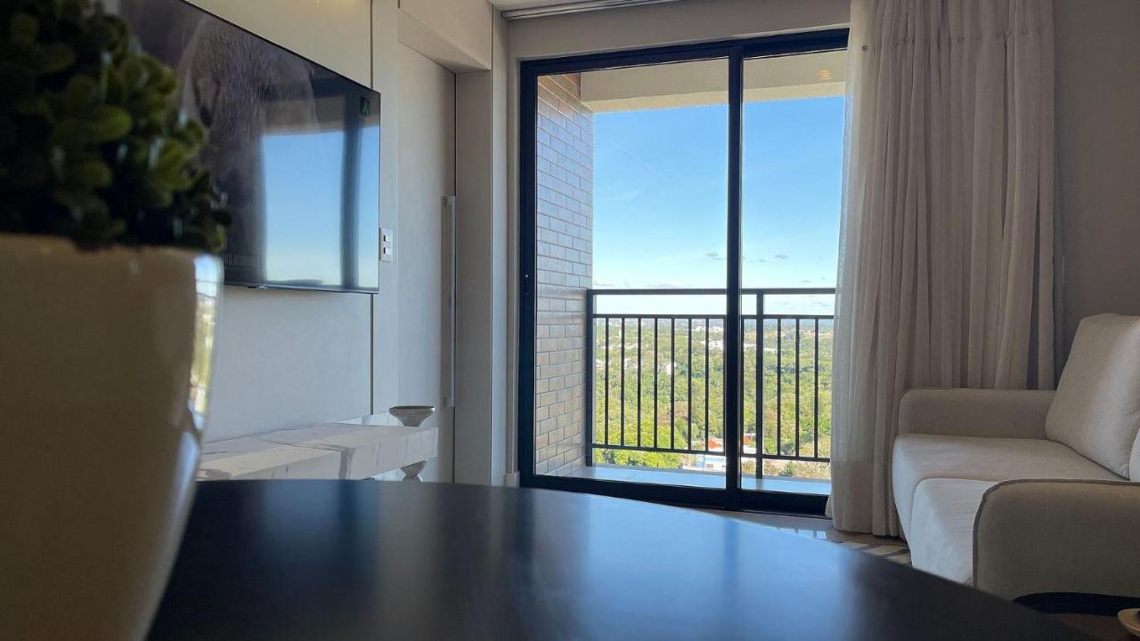 Studio no último andar no CENTRO de FOZ com vista para o rio Paraná Foz do Iguaçu Exterior foto